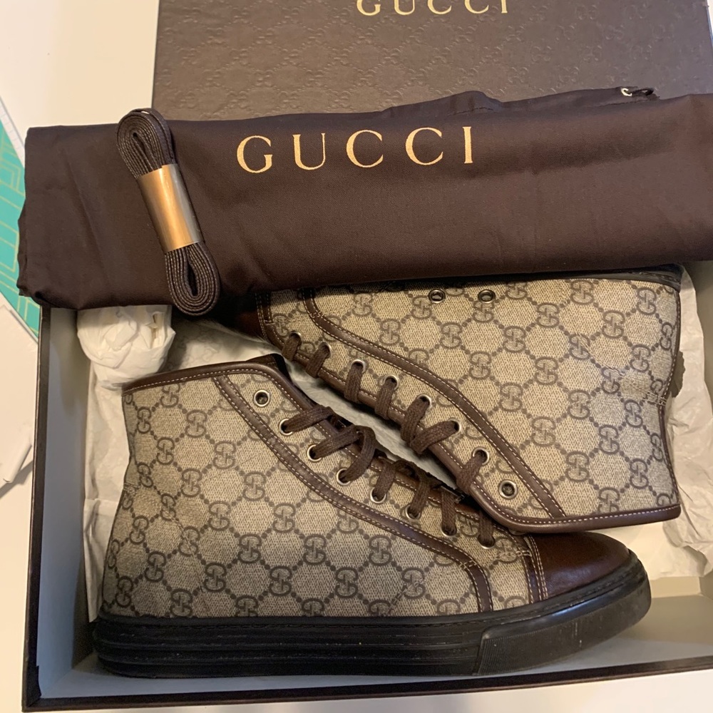Men’s Gucci shoes